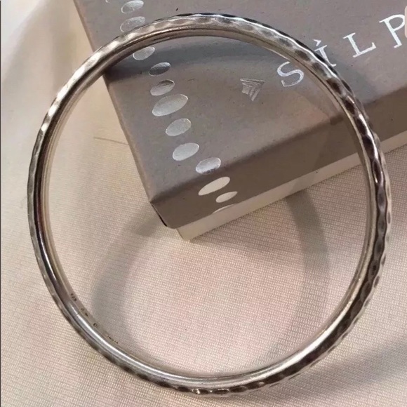 Silpada Hammered Sterling Silver Bangle Bracelet B1482 - Picture 1 of 16